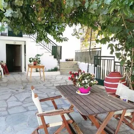 Hébergement de vacances Maria's Traditional House *