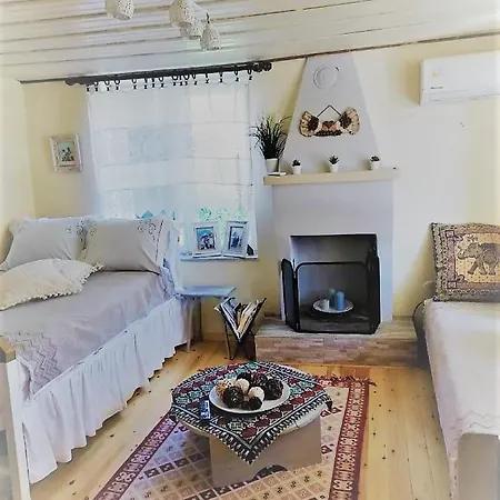 Hébergement de vacances Maria's Traditional House