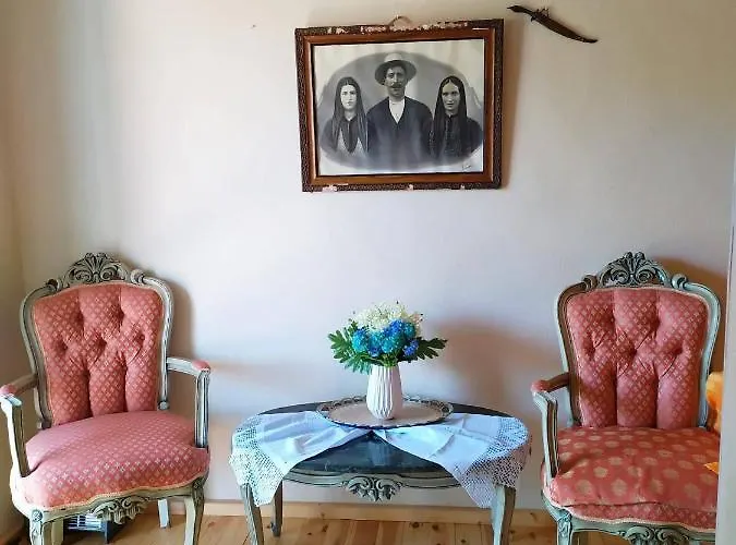 Dom wakacyjny Maria's Traditional House Tríkeri