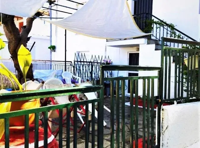 Maria's Traditional House Dom wakacyjny Tríkeri